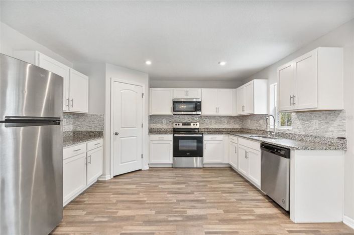 Image No.15-Propriété de 4 chambres à vendre à États-Unis