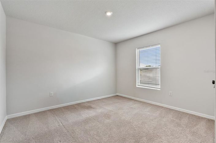 Image No.25-Propriété de 4 chambres à vendre à États-Unis