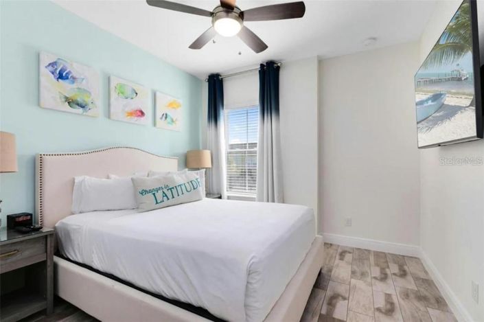 Image No.10-4 Bed Townhouse for sale