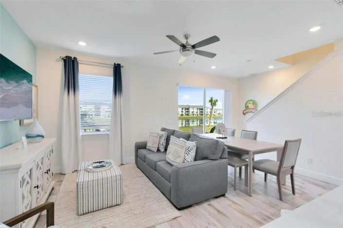 Image No.3-4 Bed Townhouse for sale