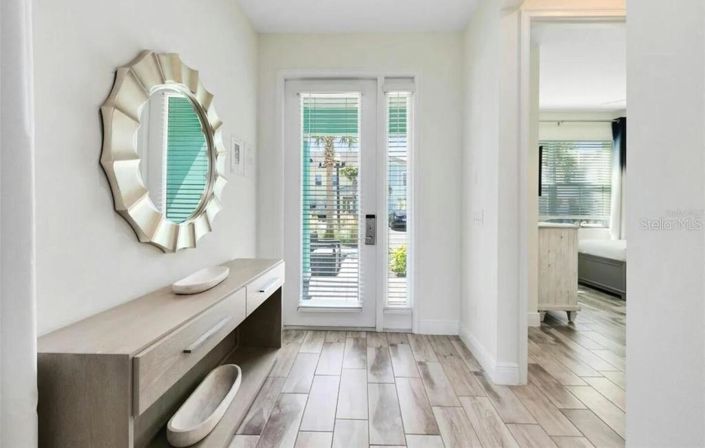 Image No.7-4 Bed Townhouse for sale