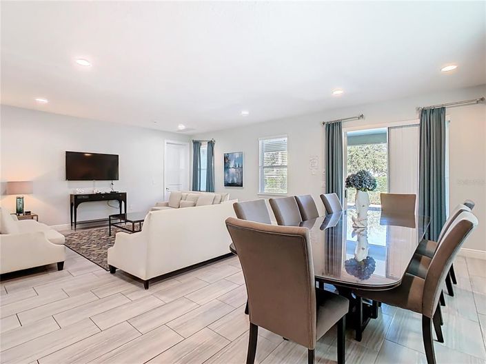 Image No.11-8 Bed House for sale