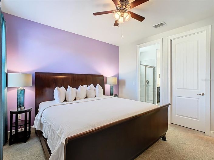 Image No.37-8 Bed Property for sale