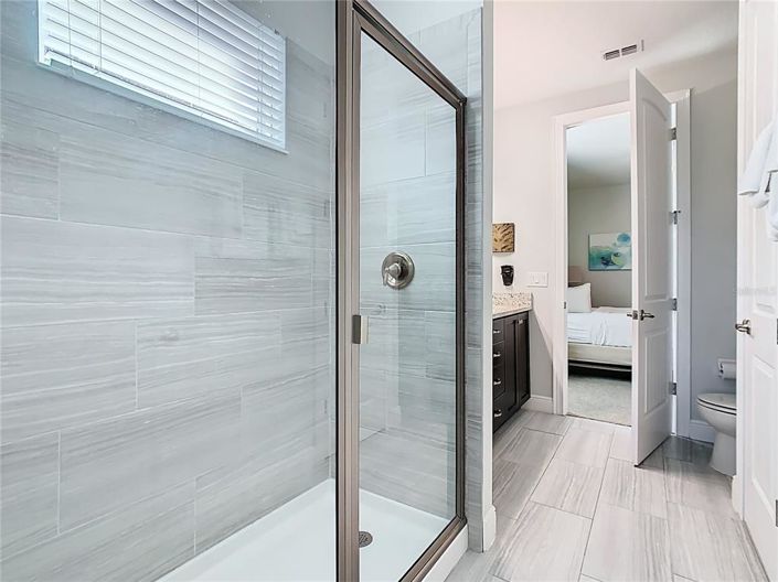 Image No.44-8 Bed Property for sale