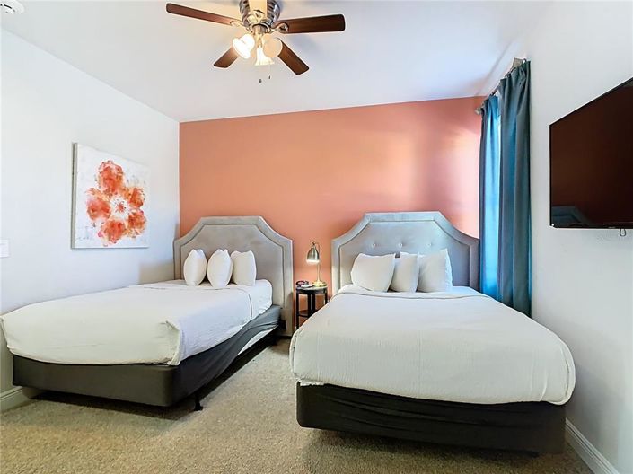 Image No.46-8 Bed House for sale