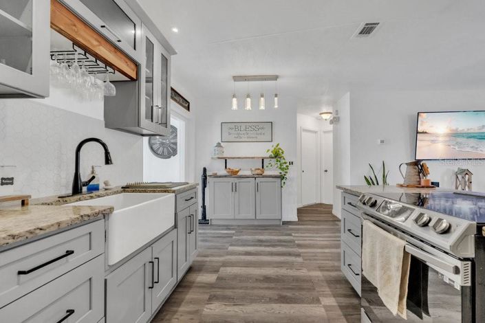 Image No.2-3 Bed Property for sale