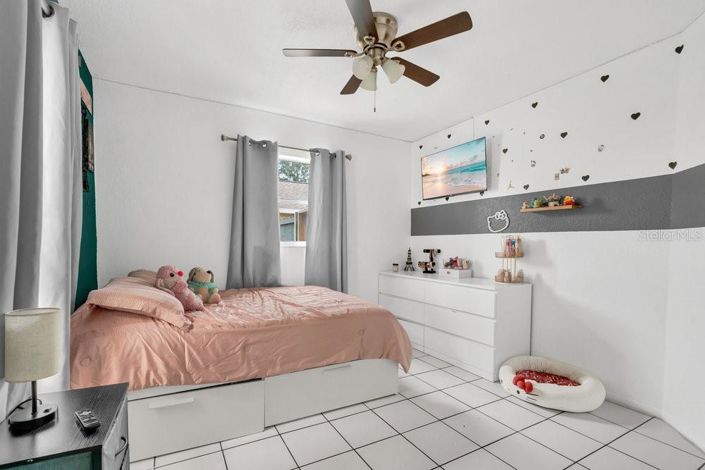 Image No.22-3 Bed Property for sale