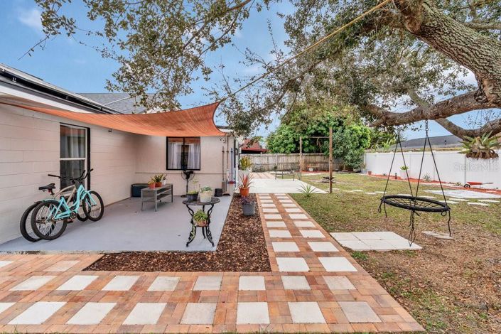 Image No.30-3 Bed Property for sale