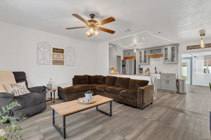 Image No.9-3 Bed Property for sale