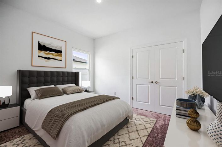 Image No.10-4 Bed Property for sale