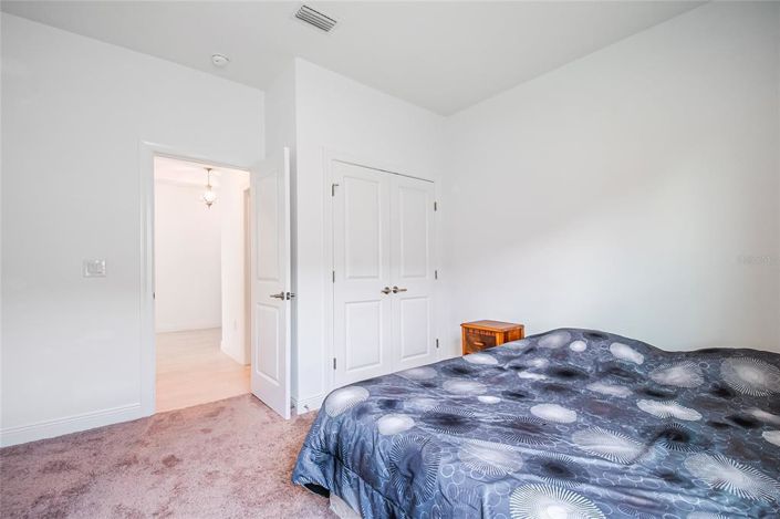 Image No.12-4 Bed Property for sale