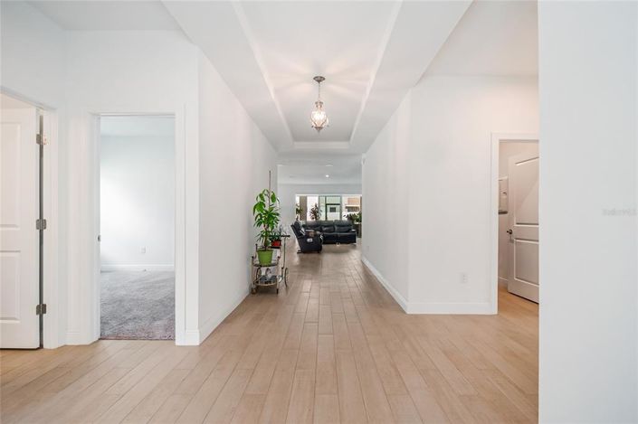 Image No.15-4 Bed Property for sale