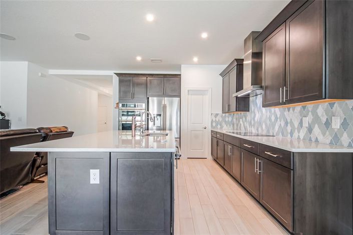 Image No.18-4 Bed Property for sale