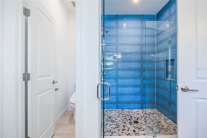 Image No.26-4 Bed Property for sale