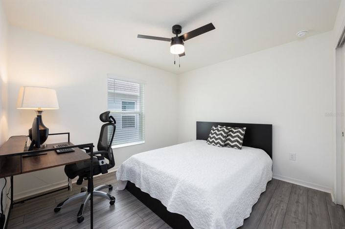 Image No.15-3 Bed Property for sale