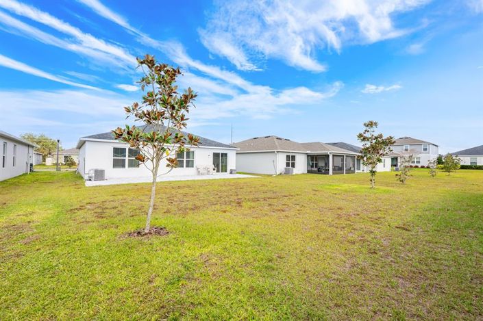 Image No.19-3 Bed Property for sale