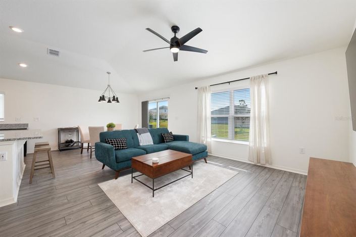 Image No.7-3 Bed Property for sale