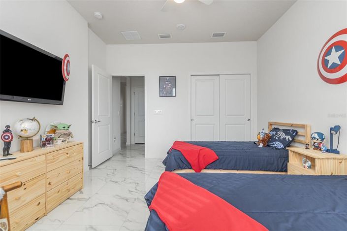 Image No.18-3 Bed House for sale