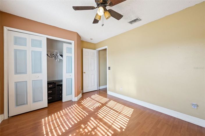 Image No.14-4 Bed House for sale