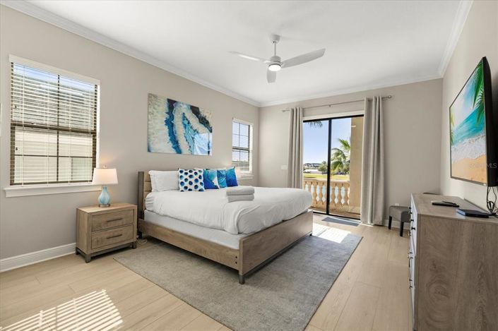 Image No.35-5 Bed House for sale