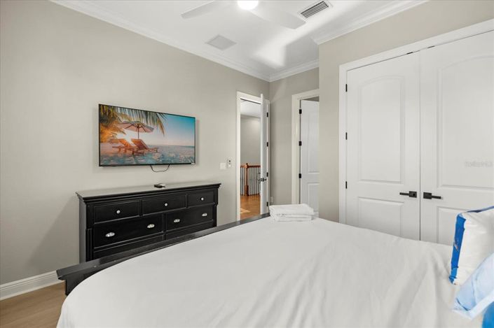 Image No.45-5 Bed Property for sale