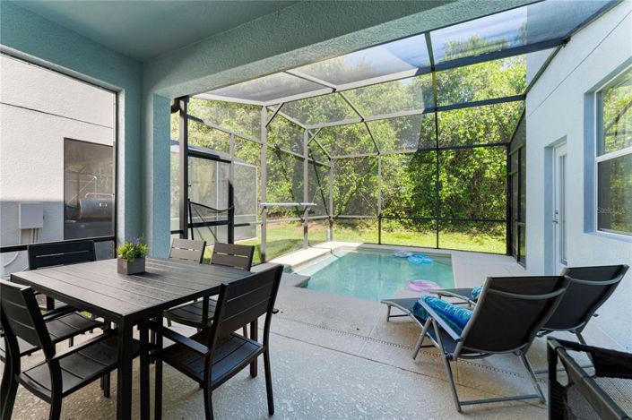 Image No.20-5 Bed Property for sale