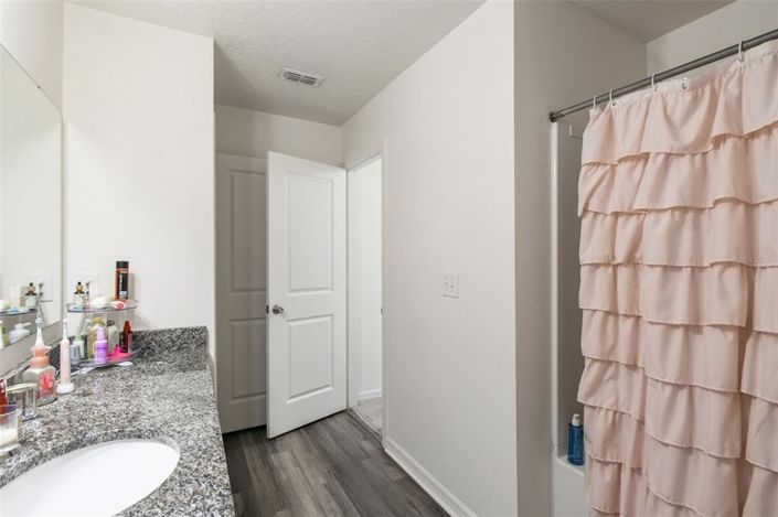 Image No.33-Propriété de 4 chambres à vendre à Davenport