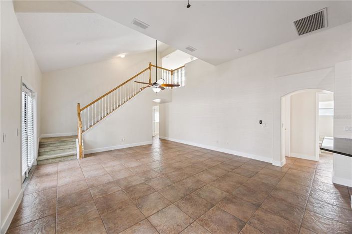 Image No.9-Propriété de 5 chambres à vendre à Kissimmee