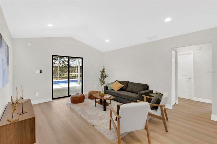 Image No.6-Propriété de 3 chambres à vendre à Kissimmee