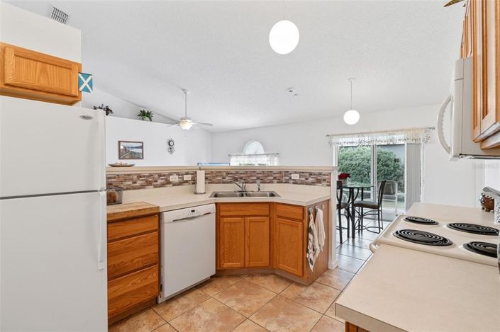 Image No.18-Propriété de 3 chambres à vendre à États-Unis