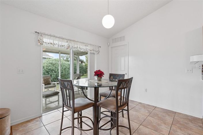 Image No.20-Propriété de 3 chambres à vendre à États-Unis