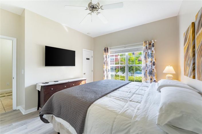 Image No.32-4 Bed Townhouse for sale