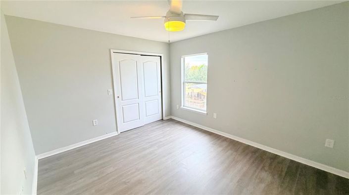 Image No.11-Propriété de 4 chambres à vendre à États-Unis