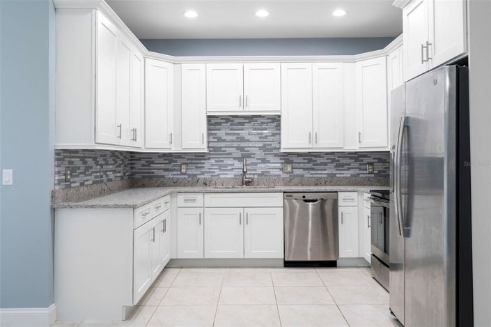 Image No.8-3 Bed House for sale