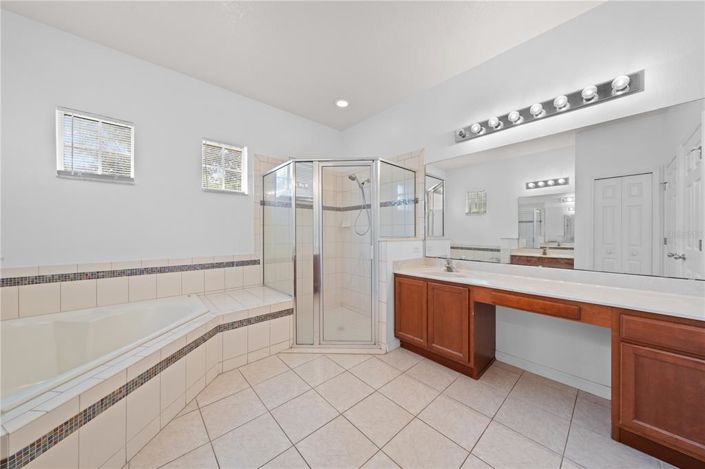 Image No.25-3 Bed House for sale