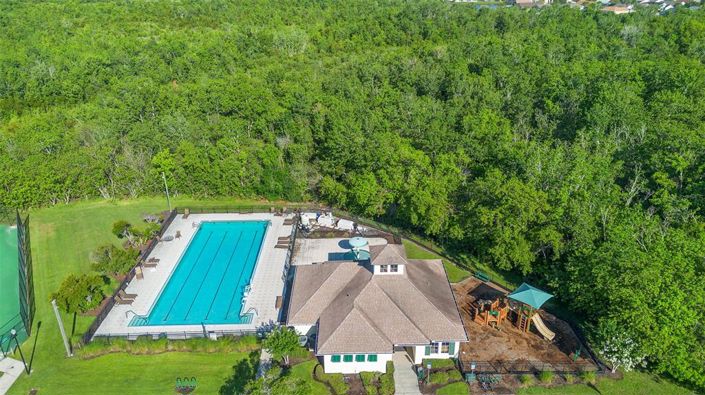 Image No.20-Propriété de 4 chambres à vendre à Kissimmee