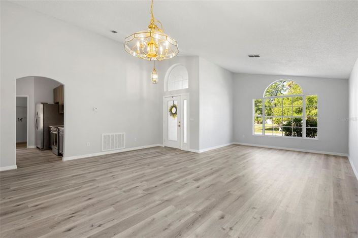 Image No.4-Propriété de 4 chambres à vendre à Kissimmee