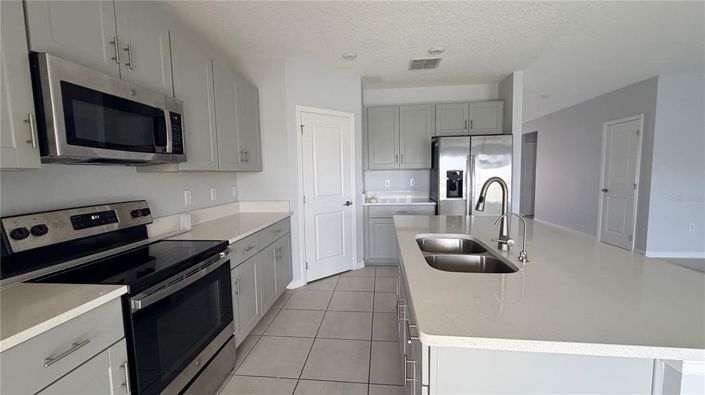 Image No.12-Propriété de 4 chambres à vendre à États-Unis