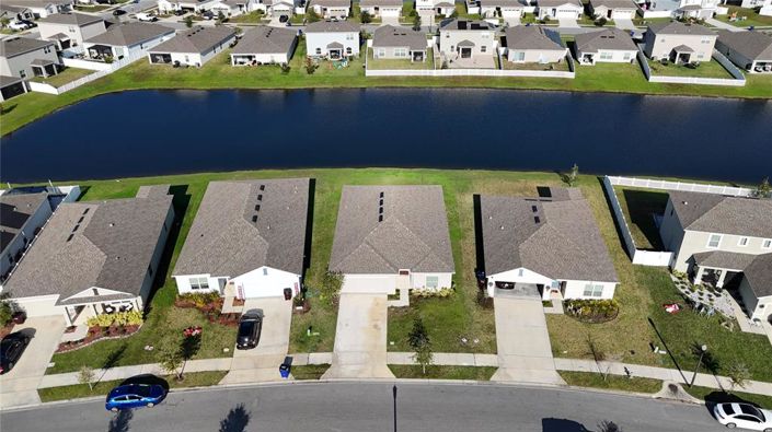 Image No.2-Propriété de 4 chambres à vendre à États-Unis