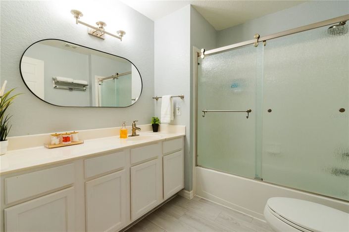 Image No.18-4 Bed Apartment for sale