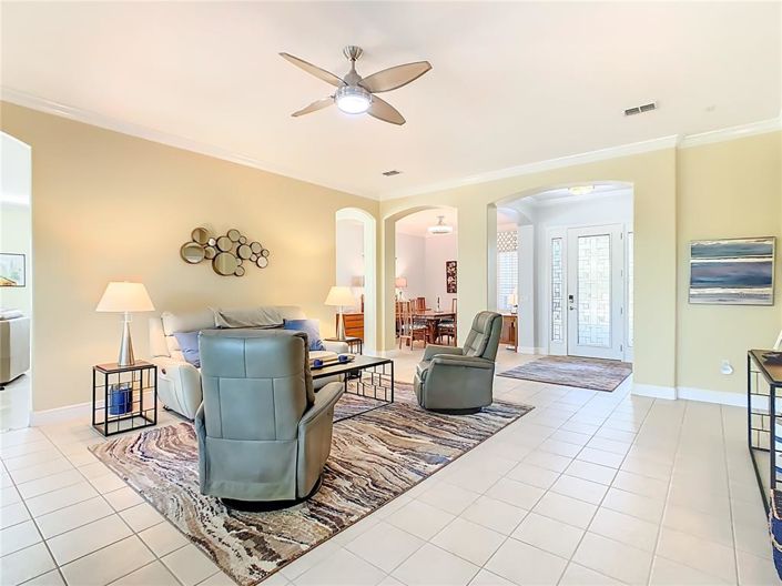 Image No.20-3 Bed House for sale