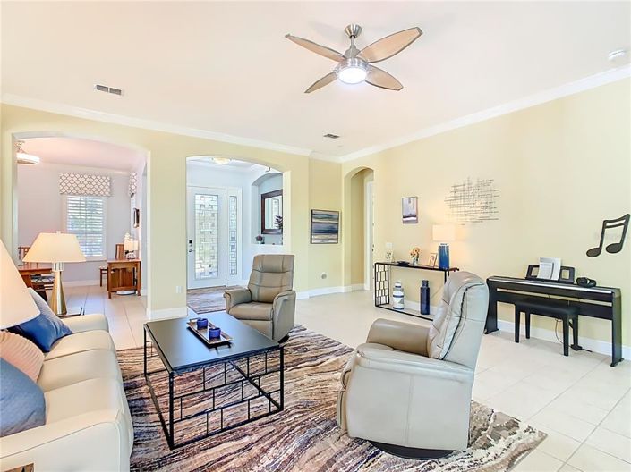 Image No.21-3 Bed Property for sale