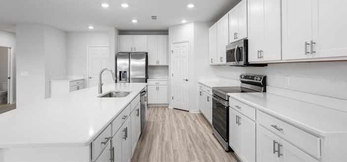 Image No.11-4 Bed Property for sale