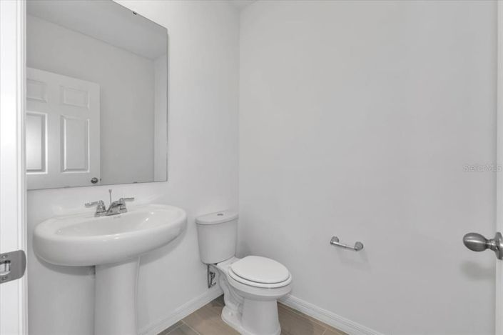 Image No.11-Propriété de 4 chambres à vendre à États-Unis