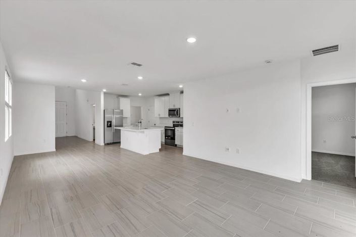 Image No.18-Propriété de 4 chambres à vendre à États-Unis