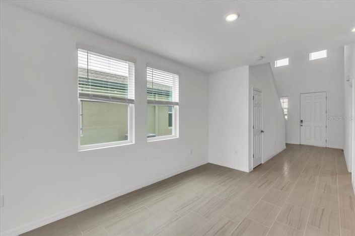 Image No.24-Propriété de 4 chambres à vendre à États-Unis