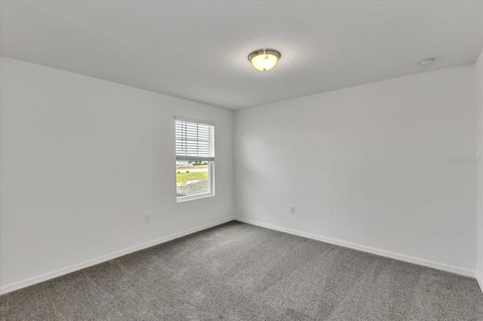 Image No.8-Propriété de 4 chambres à vendre à États-Unis