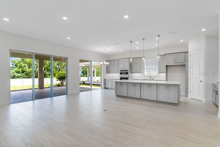 Image No.13-3 Bed Property for sale