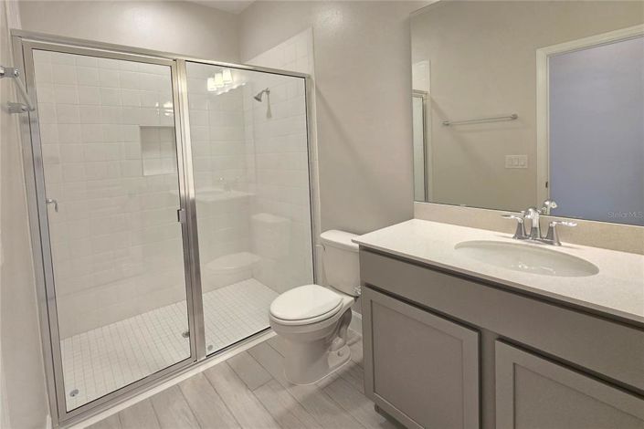 Image No.18-5 Bed Property for sale