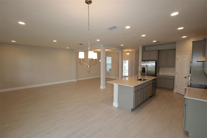 Image No.7-5 Bed Property for sale